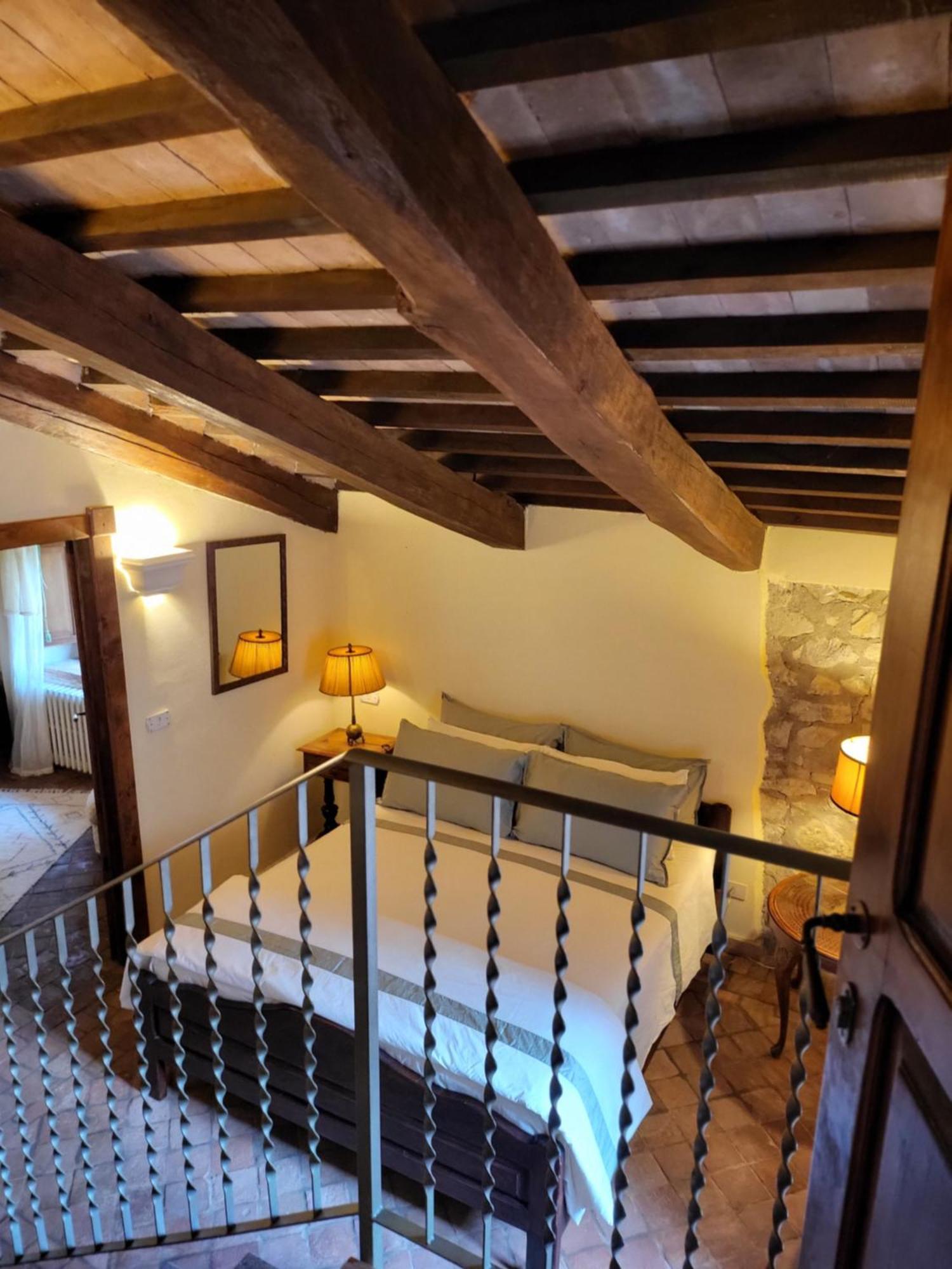 Country House La Collina Di Bargiano - Casa Raffaella Allerona 外观 照片